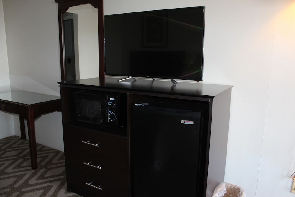 Double Room, 2 Queen Beds, Non Smoking photo 3