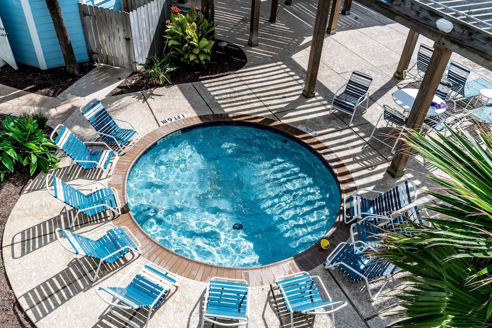 A Beachside Retreat 2 bed 2 Bath w Washer and Dryer, Photo 5