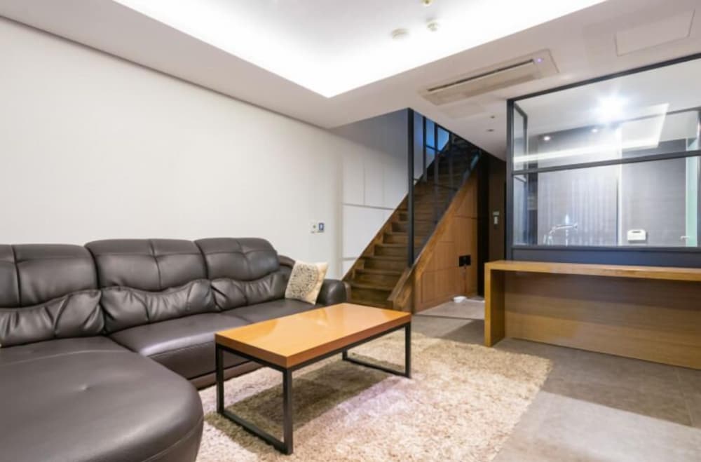 Loft Suite photo 3