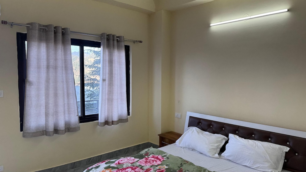 Standard Room - Photo 1