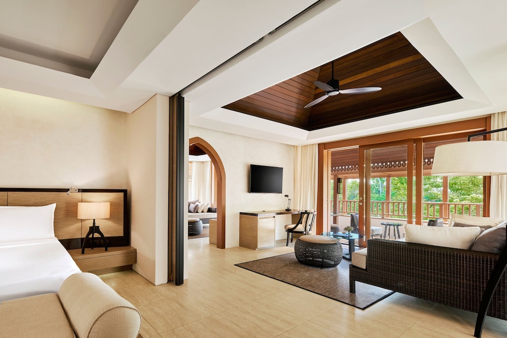 Suite, 2 Bedrooms, Resort View (Terrace) photo 2