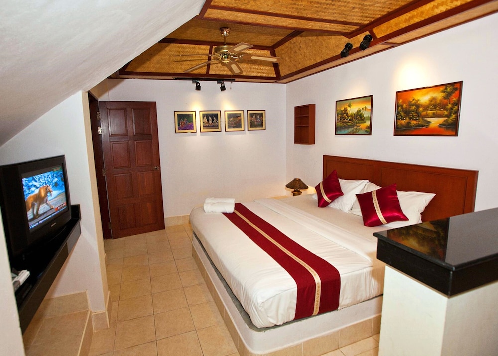 Suite, 2 Bedrooms photo 2