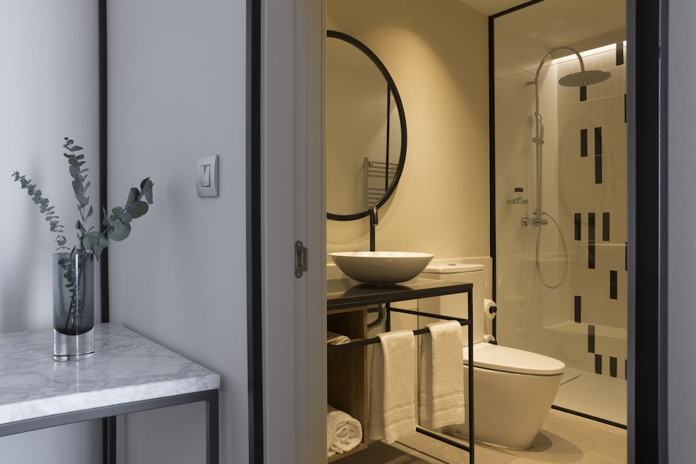 Standard Double Room - Photo 6