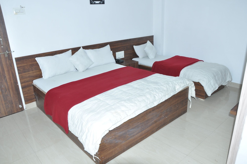Deluxe Triple Room photo 1