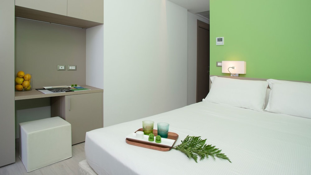 Economy Double Room - Photo 3