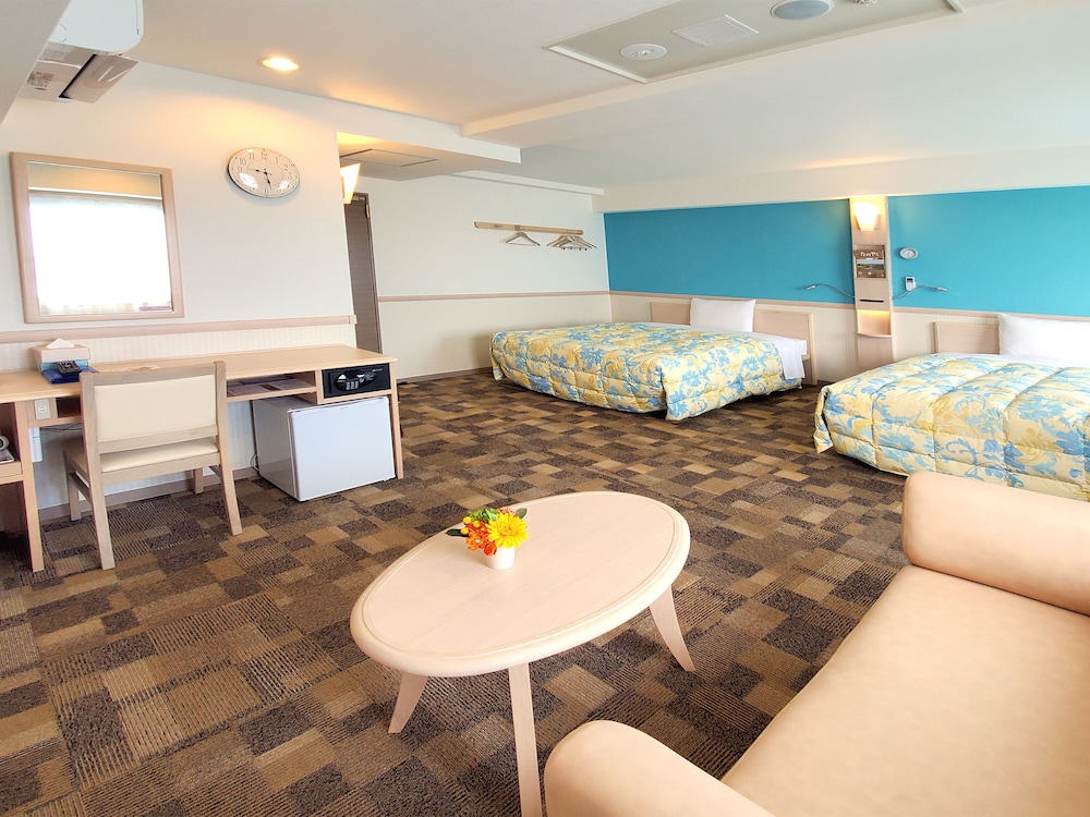 Deluxe Twin Room, Smoking