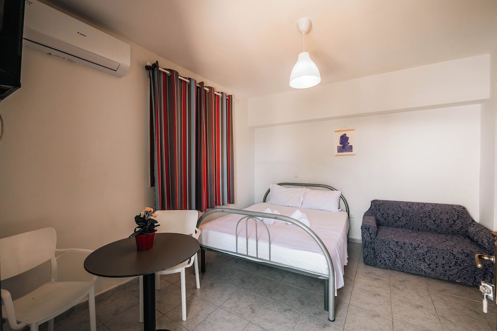 Double Room, Balcony