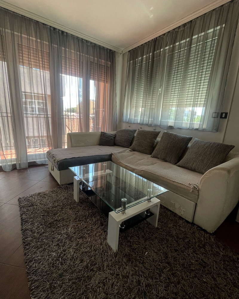 Deluxe Apartment, Patio, Garden View