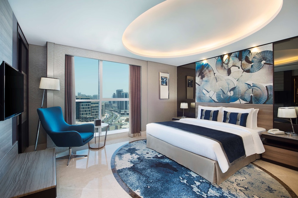 Standard Room, 1 King Bed, Non Smoking (Converts to 2 Twin Beds)