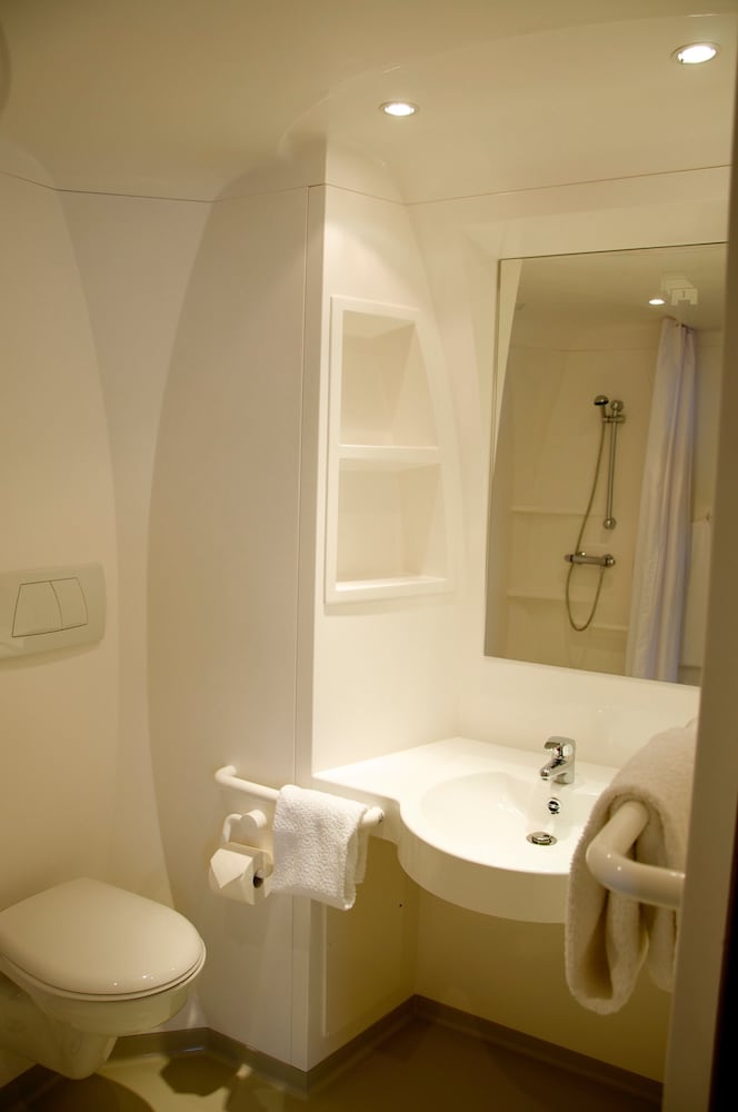 Double Room, Accessible, Ground Floor photo 2