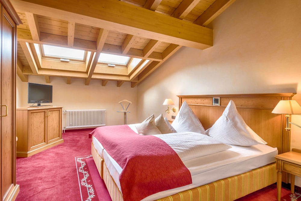 Suite photo 1