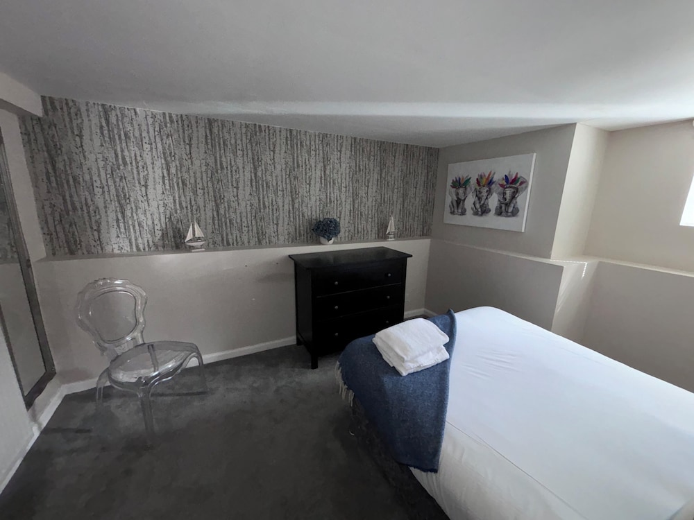 Classic Apartment photo 3