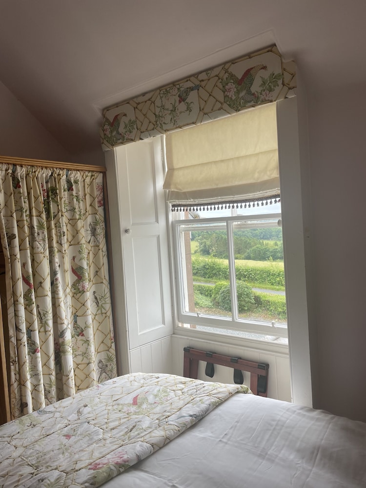 Single Room, Ensuite photo 2