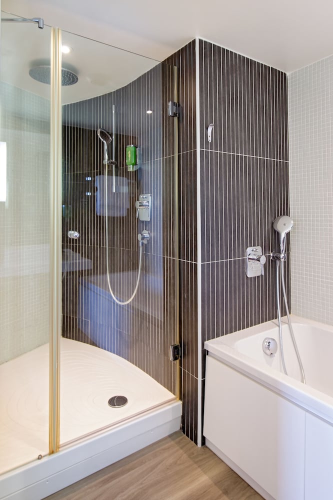 Executive Suite, 1 Double Bed with Sofa bed - Photo 13