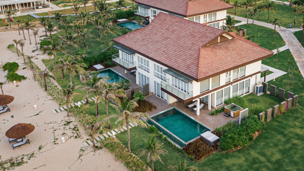 Villa, 3 Bedrooms, Oceanfront (Pool) - Photo 4