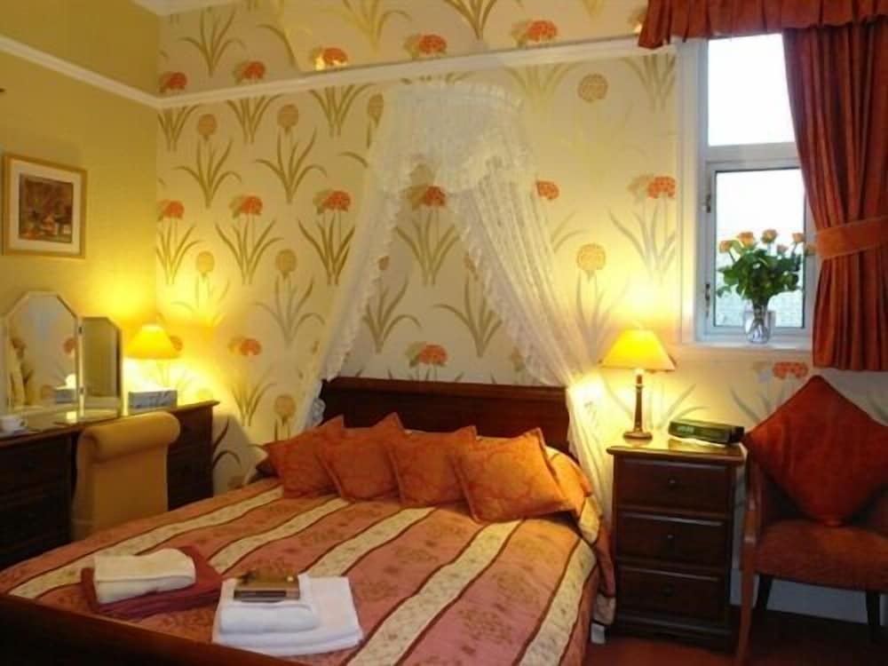 Double Room, Ensuite - Photo 5