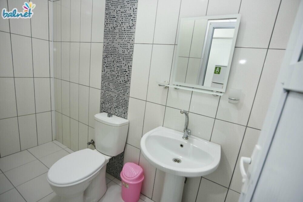 Economy Apartment photo 2