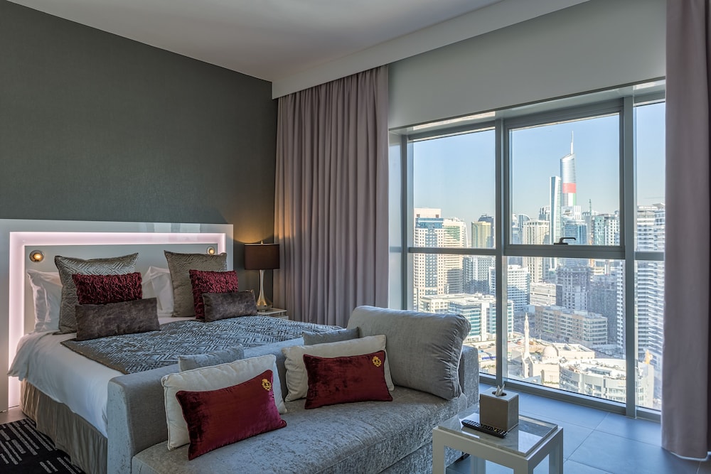 One Bedroom Suite photo 2