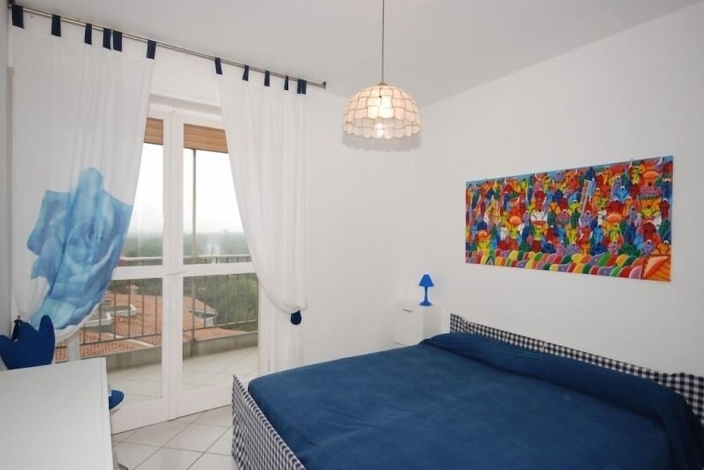 Apartment, 2 Bedrooms (C-5)