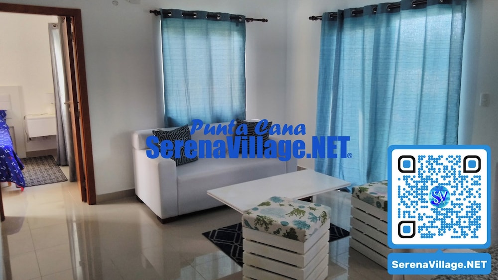 Basic Apartment, 1 Bedroom, Kitchen, Pool View