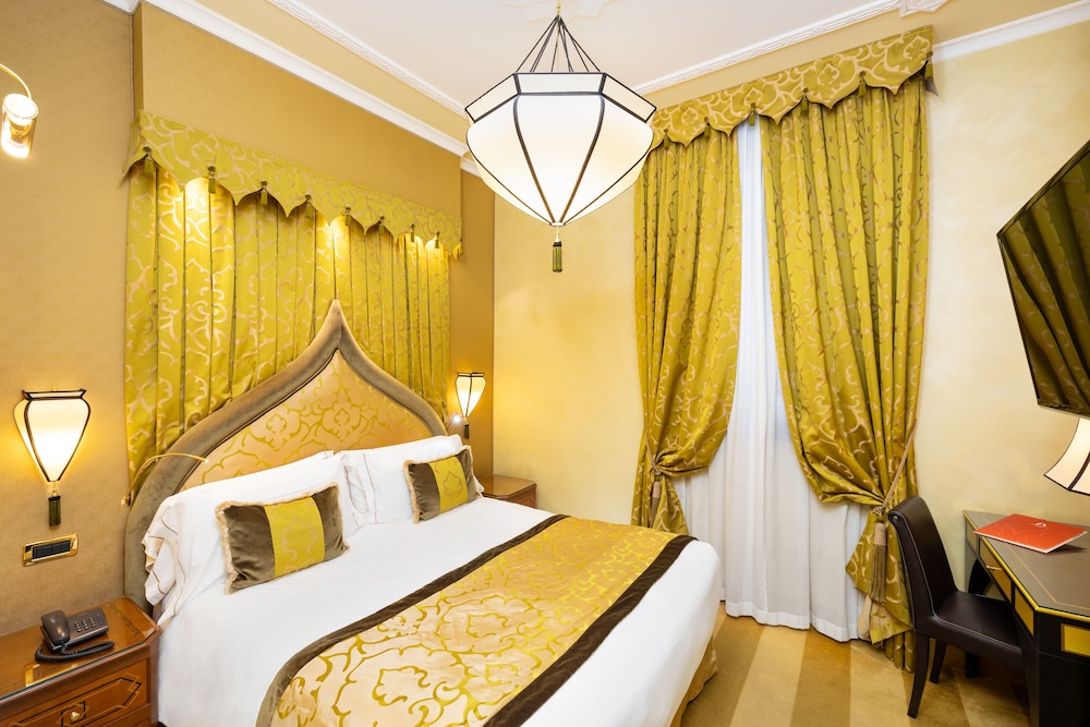 Classic Double or Twin Room