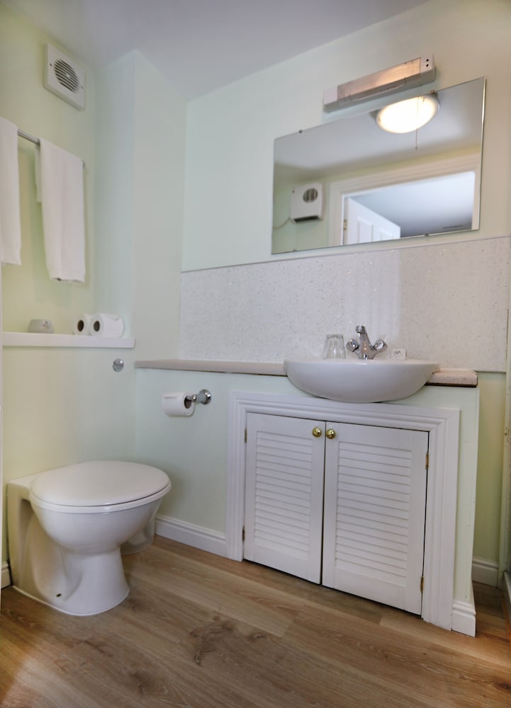 Classic Triple Room photo 3