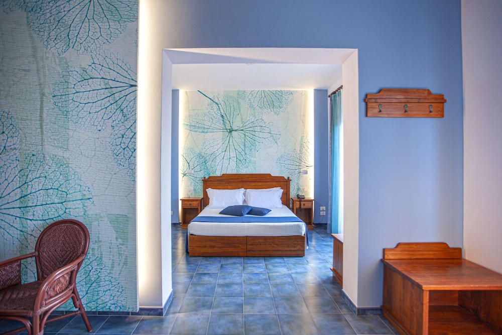Junior Suite, 1 Double Bed - Photo 14
