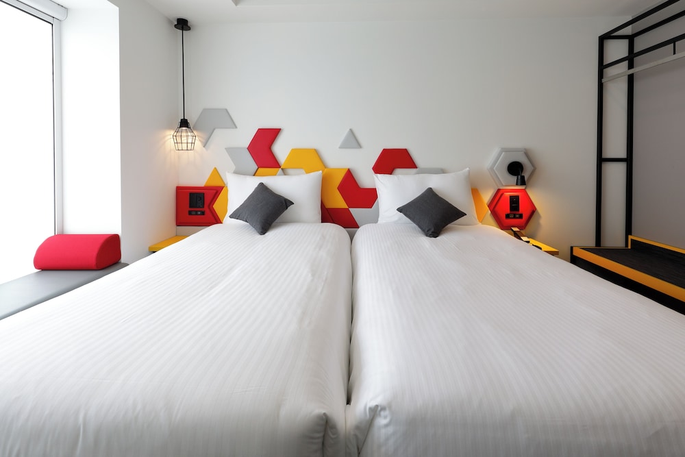 Standard Room, 2 Twin Beds photo 3