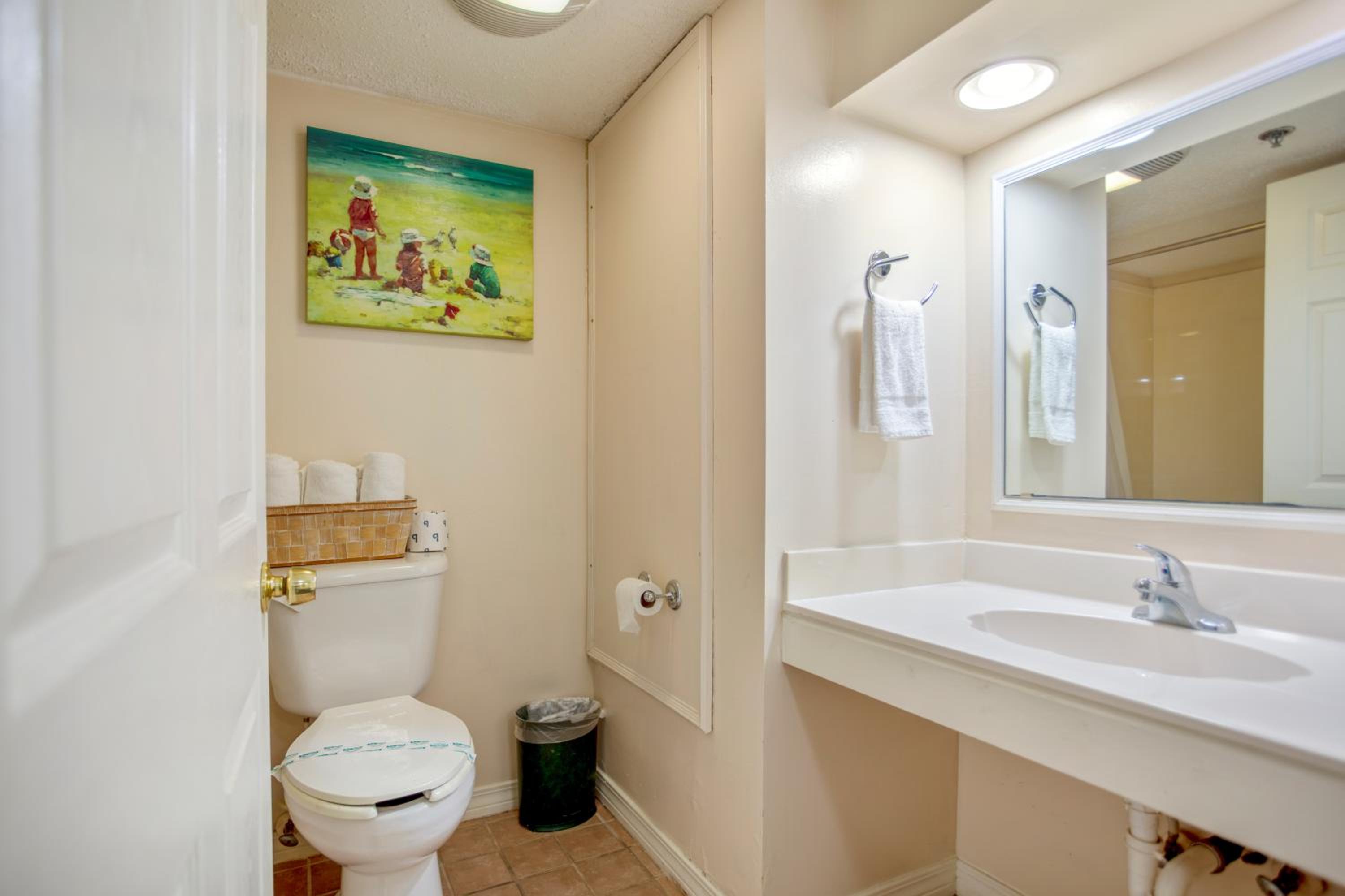 King Suite with Ocean View - Non Smoking - Photo 9