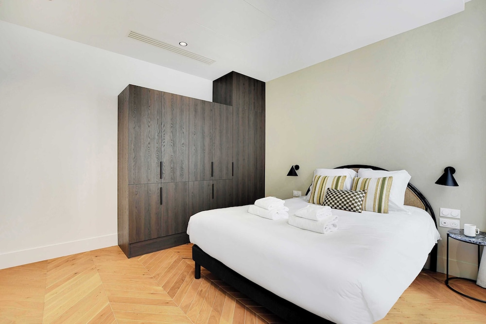 Comfort Apartment photo 1