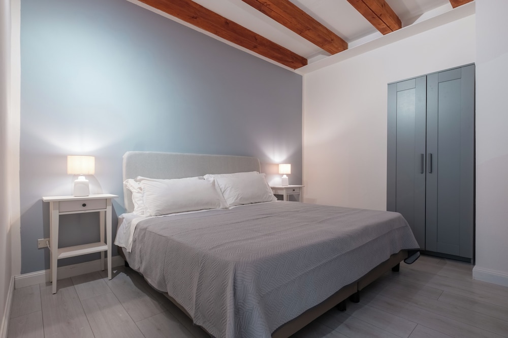 City Apartment, 1 Double Bed with Sofa bed