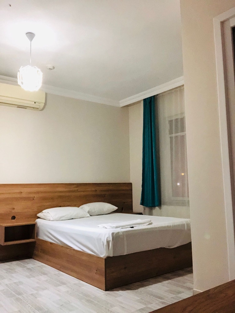 Standard Room photo 2
