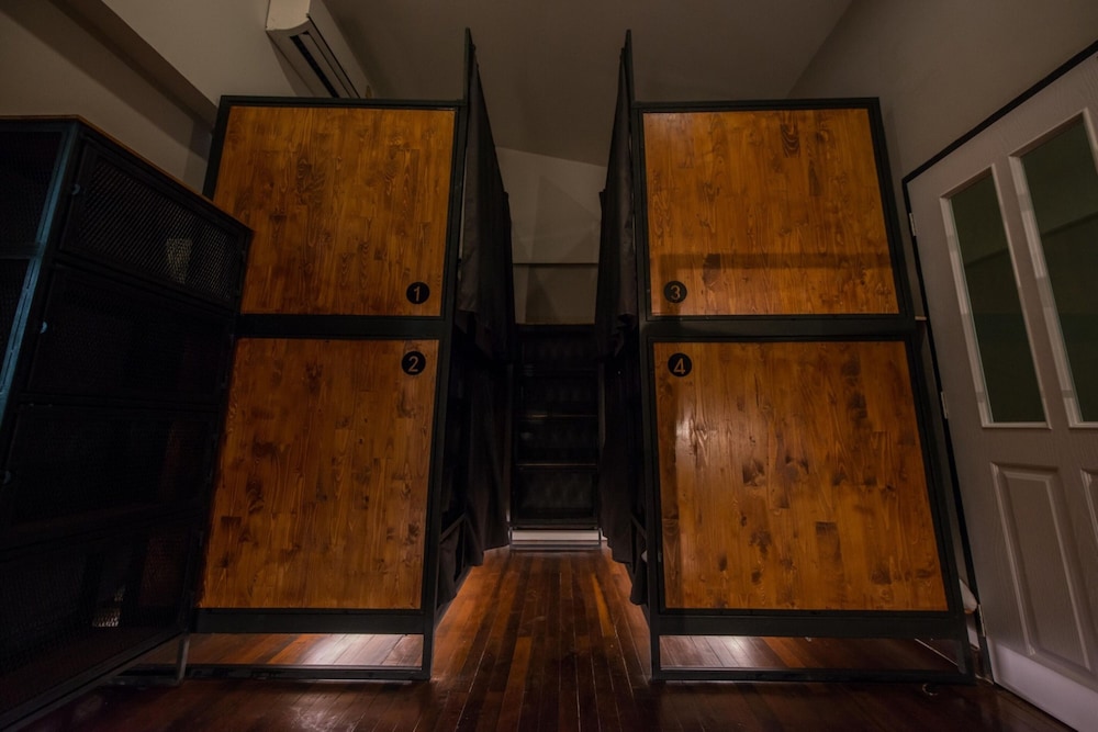 Basic Twin Room photo 2