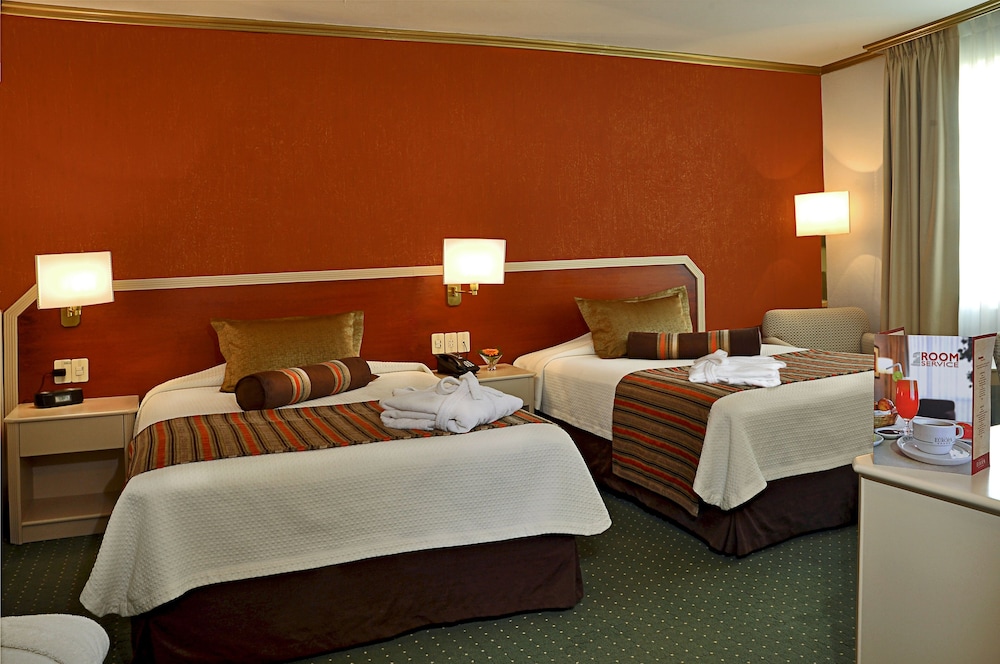 Executive Room Double - Photo 4