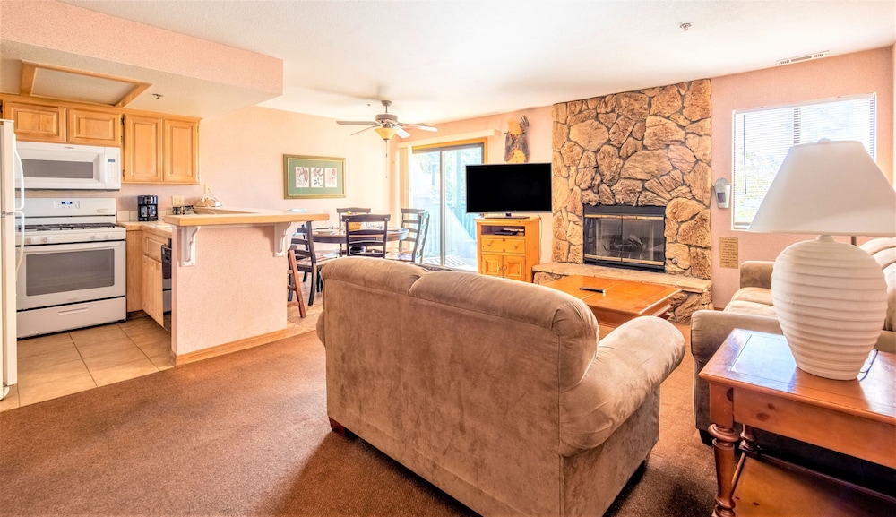 Condo, 2 Bedrooms (Bear Crest, Non-AC) photo 1
