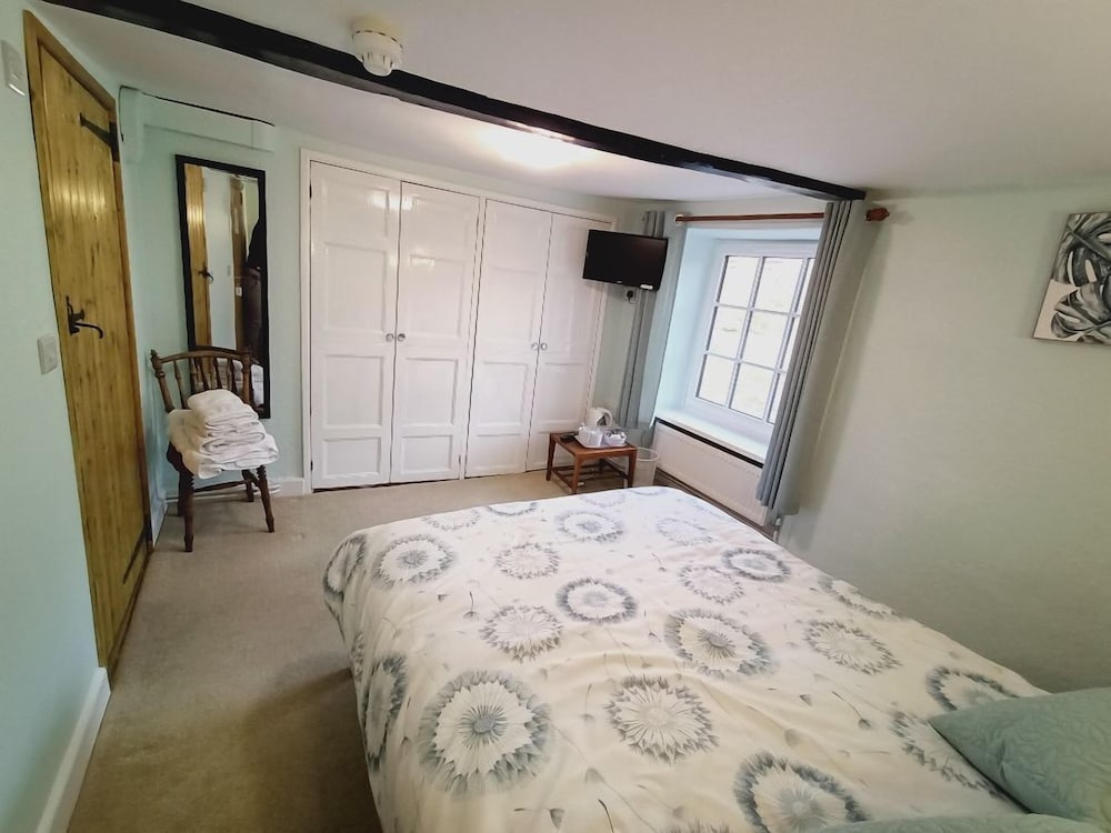 Double Room Ensuite (Room 4) photo 2