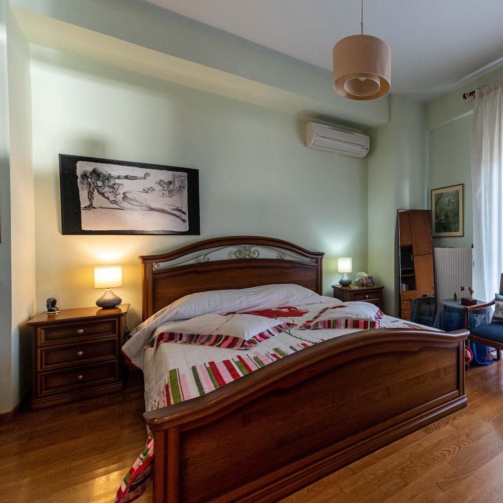 House, 1 Bedroom