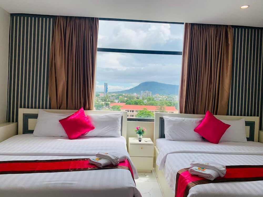 Family Twin Room