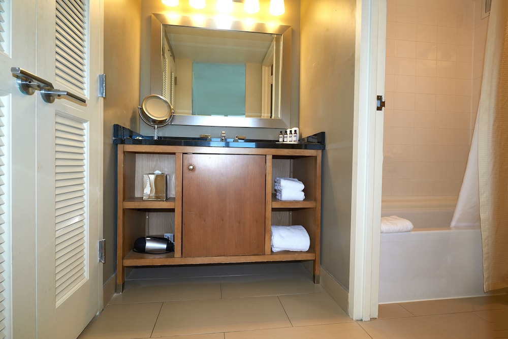 Panoramic Room - Photo 5