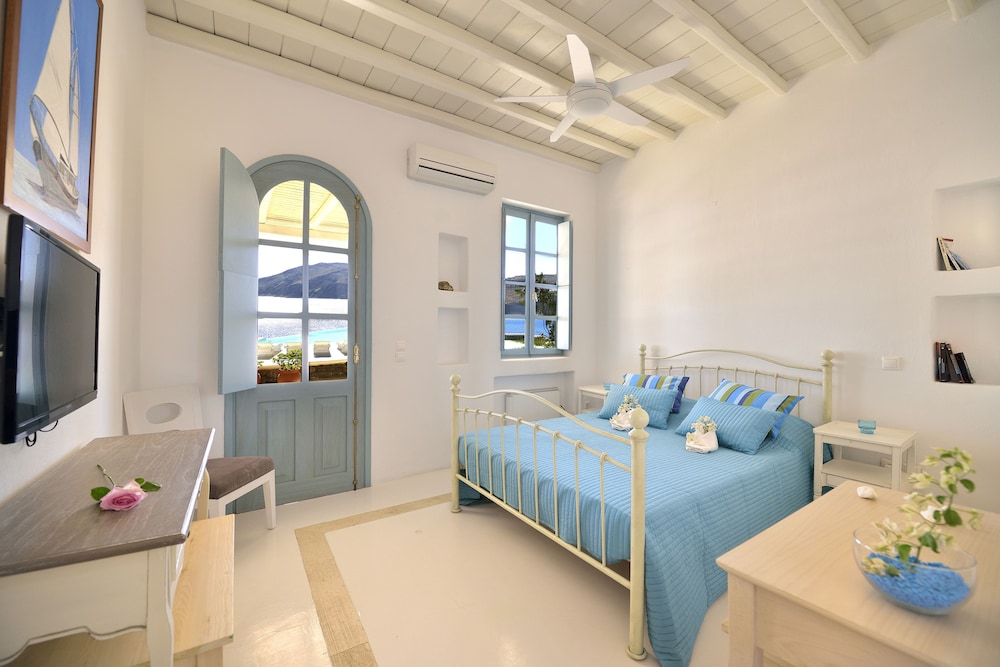 Superior Villa, 1 Bedroom, Sea View photo 2