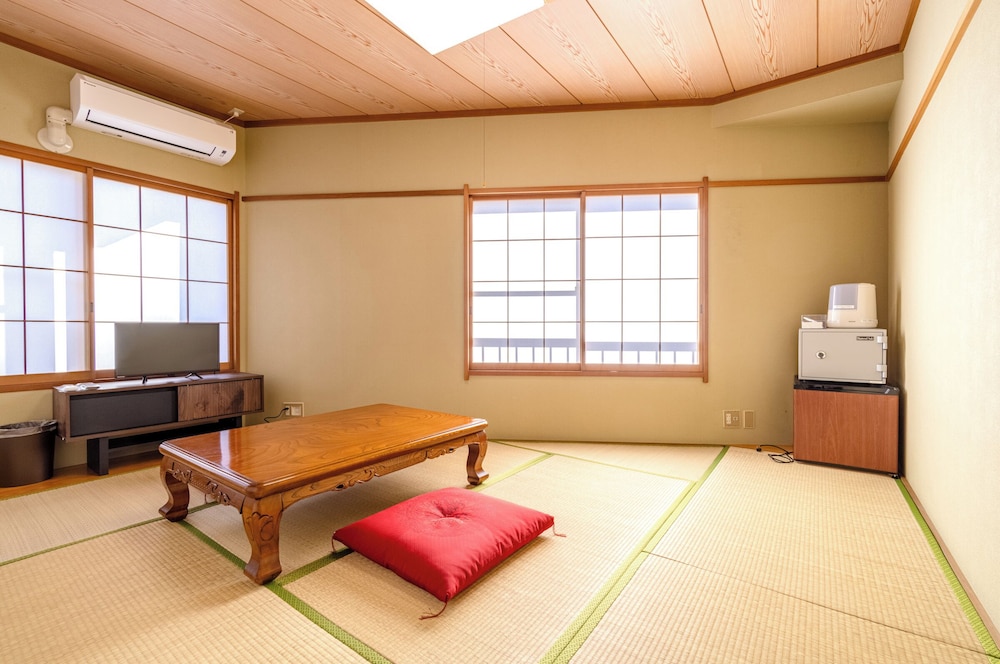 Japanese-Style Room for 3 Guests, Non-Smoking photo 1
