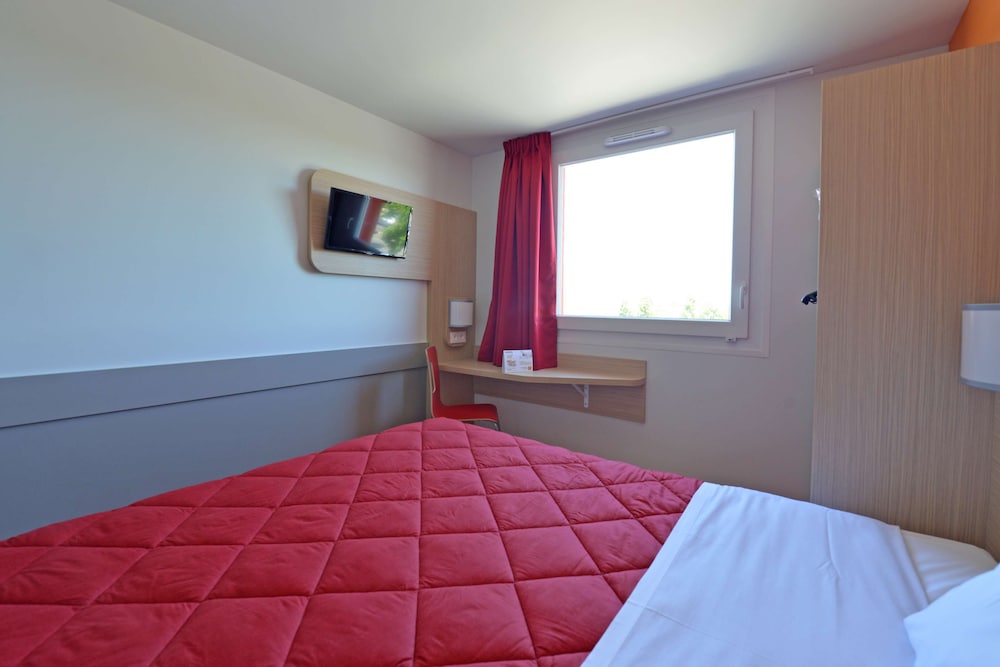 Standard Room, 1 Double Bed - Photo 8