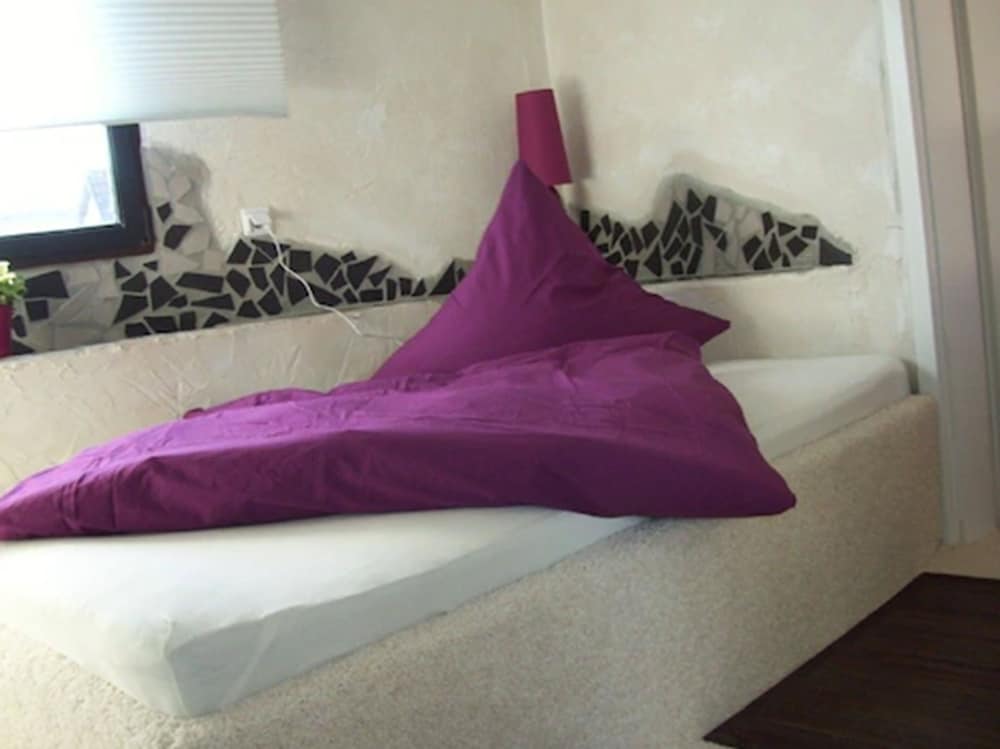 Business Single Room, 1 Twin Bed photo 2