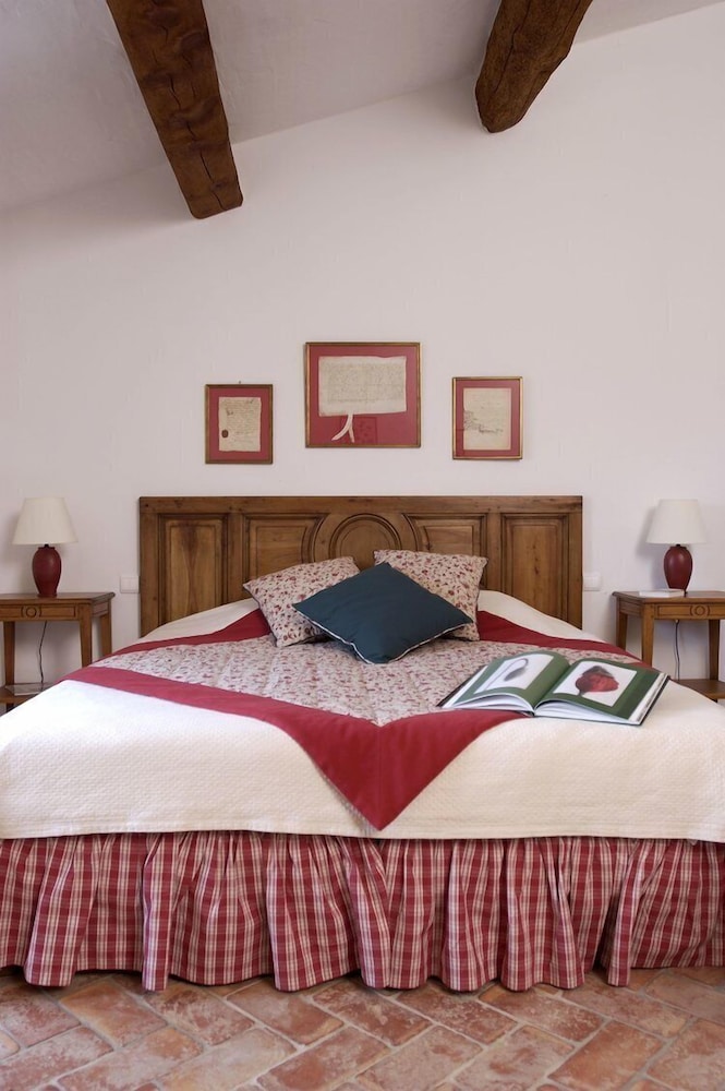 Classic Double Room (Coquelicot) photo 1