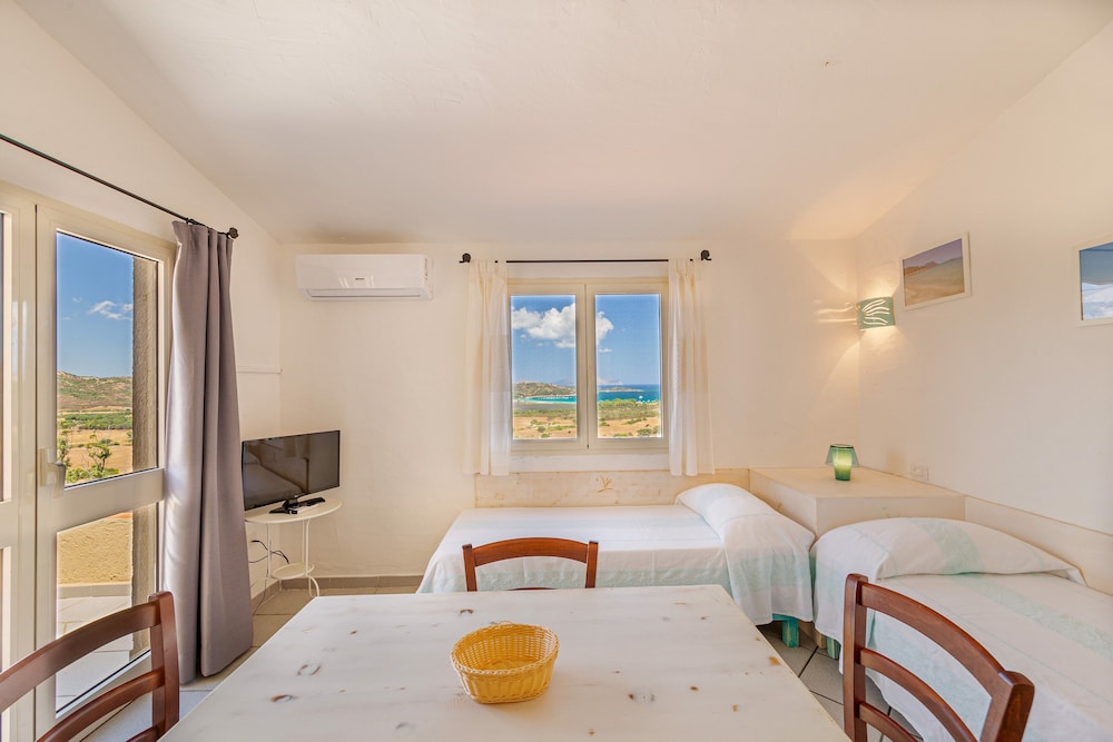 Apartment, 1 Bedroom, Sea View - Photo 2
