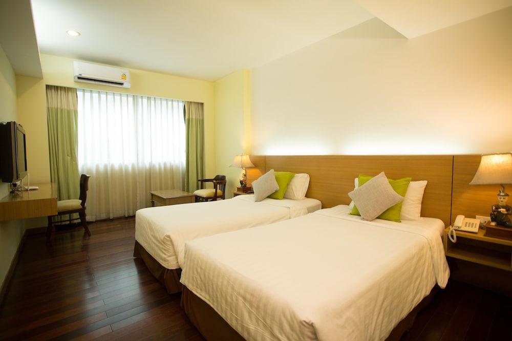 Economy Twin Room photo 1