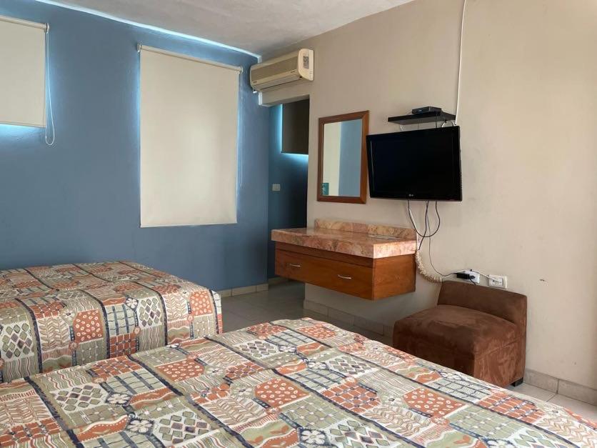 Standard Suite - Photo 1