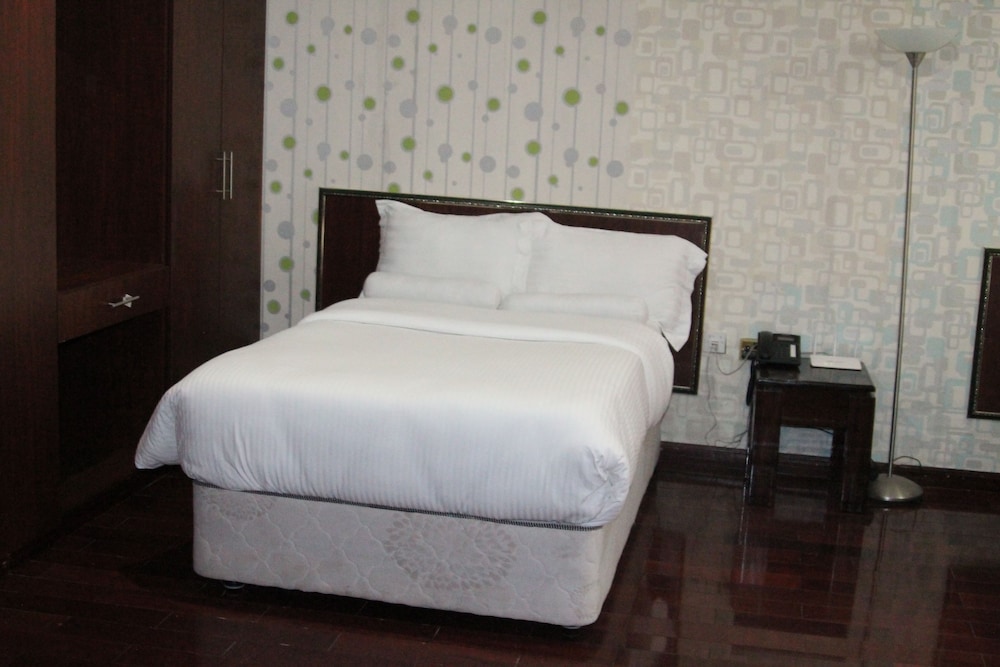 Executive Room photo 3