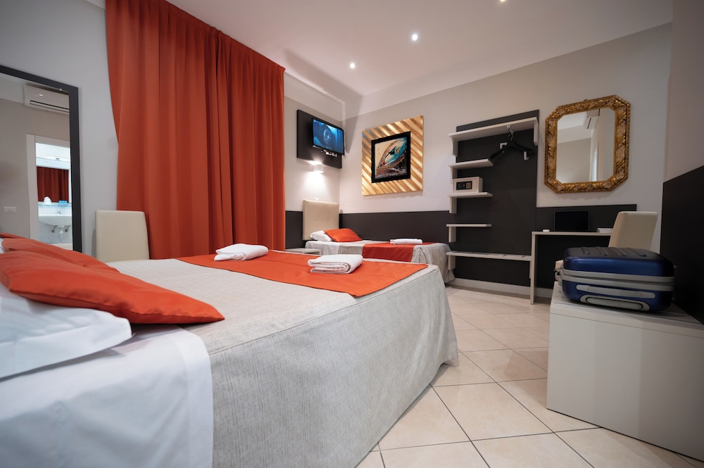 Basic Triple Room