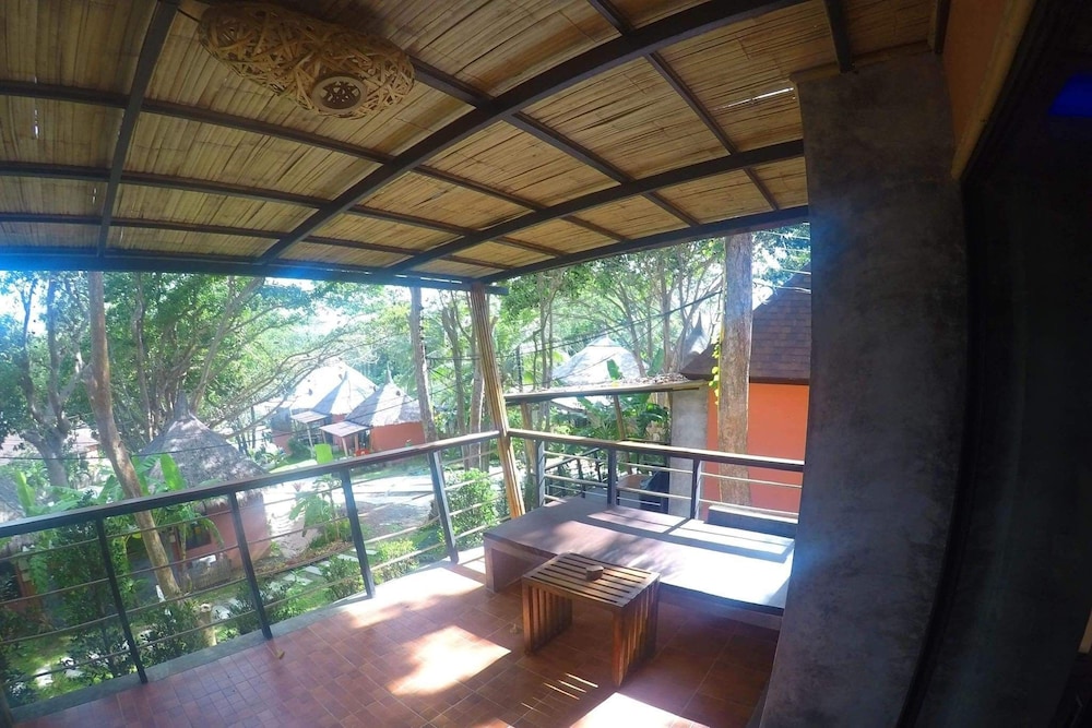 Deluxe Triple Room photo 3